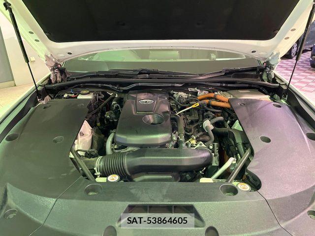 Toyota CROWN SEDAN 2019-07 8795615-18