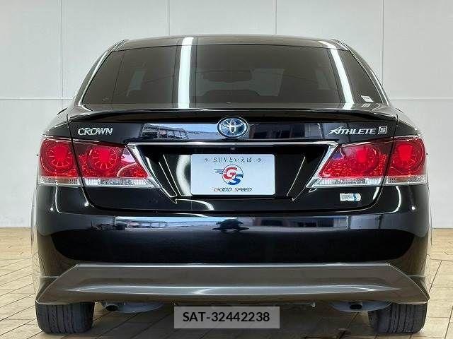 Toyota CROWN SEDAN 2014-03 8795636-15