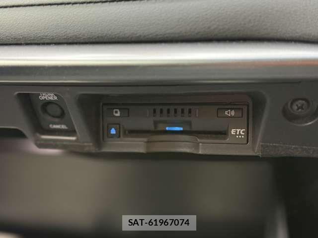 Toyota CROWN SEDAN 2021-07 8795611-10