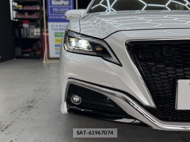 Toyota CROWN SEDAN 2021-07 8795611-28