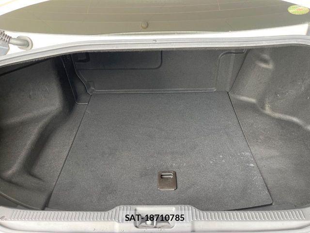 Toyota CROWN SEDAN 2018-08 8795616-9