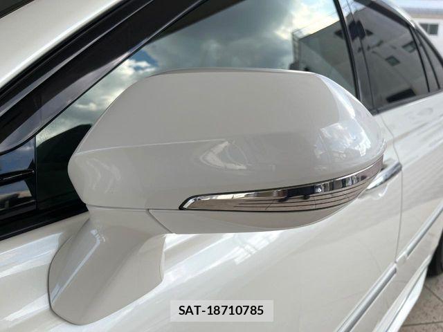 Toyota CROWN SEDAN 2018-08 8795616-19