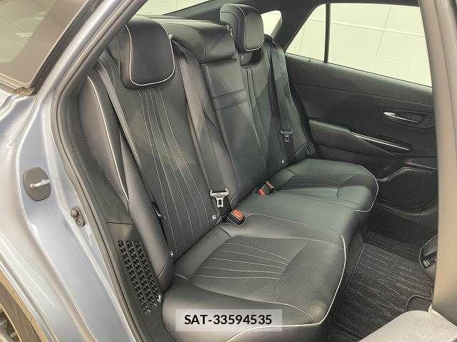 Toyota CROWN SEDAN 2019-06 8795619-11