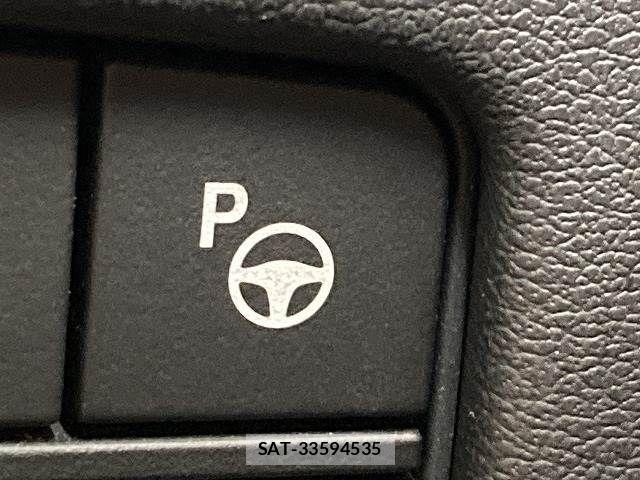 Toyota CROWN SEDAN 2019-06 8795619-6