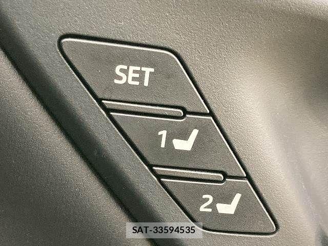 Toyota CROWN SEDAN 2019-06 8795619-8