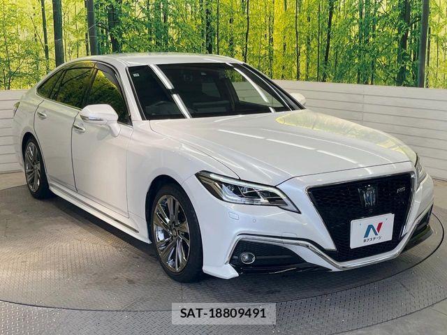 Toyota CROWN SEDAN 2021-03 8795609-17