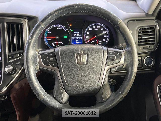 Toyota CROWN SEDAN 2013-06 8795632-11