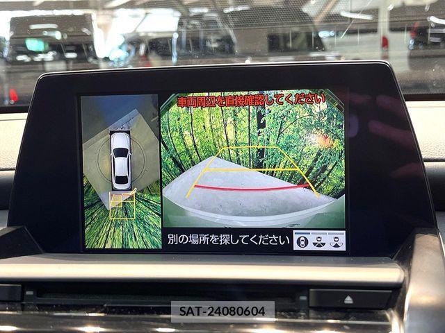 Toyota CROWN SEDAN 2018-08 8795621-3