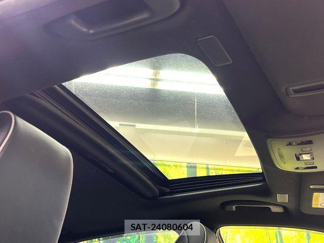 Toyota CROWN SEDAN 2018-08 8795621-4