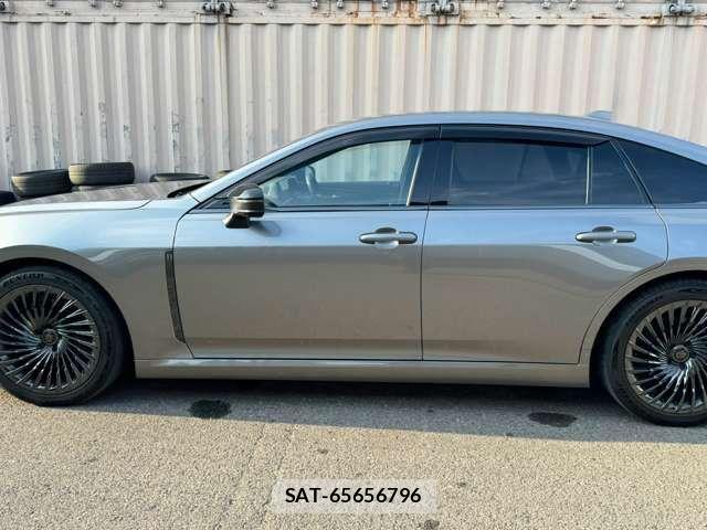 Toyota CROWN SEDAN 2024-01 8795607-13