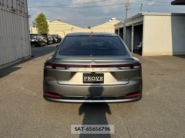 Toyota CROWN SEDAN 2024-01 8795607-17