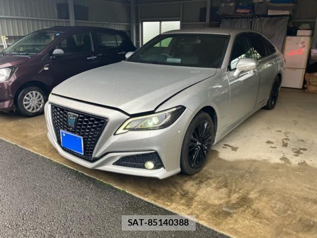Toyota CROWN SEDAN 2019-11 8795629-0
