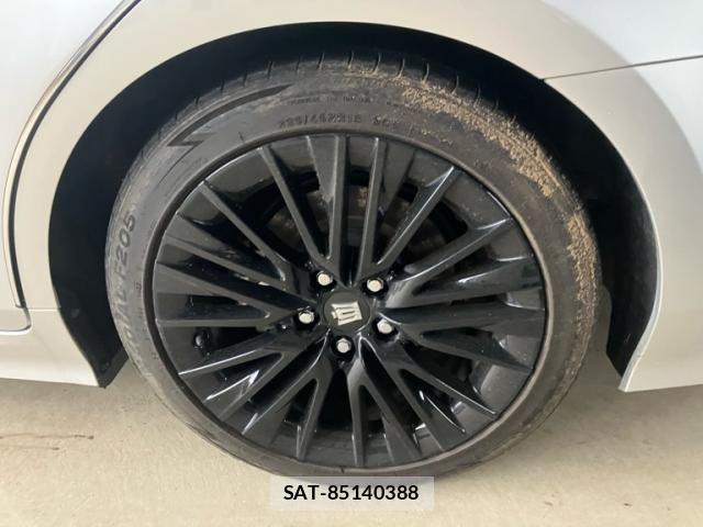 Toyota CROWN SEDAN 2019-11 8795629-11