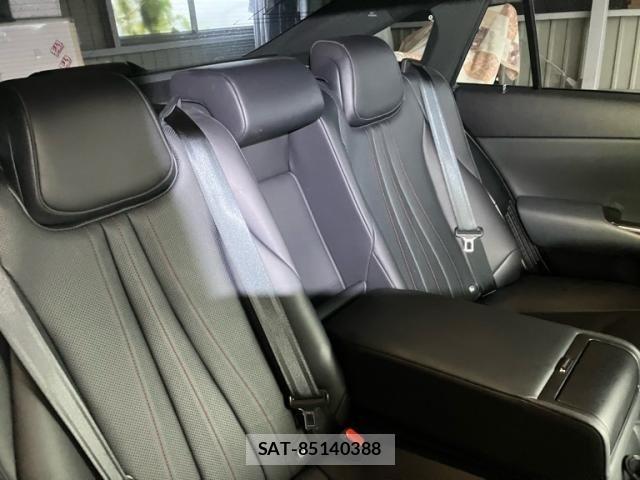 Toyota CROWN SEDAN 2019-11 8795629-27