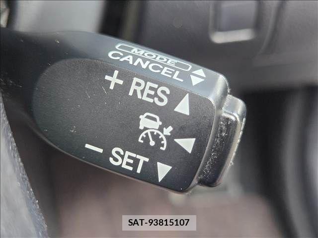 Toyota CROWN SEDAN 2013-08 8795637-6