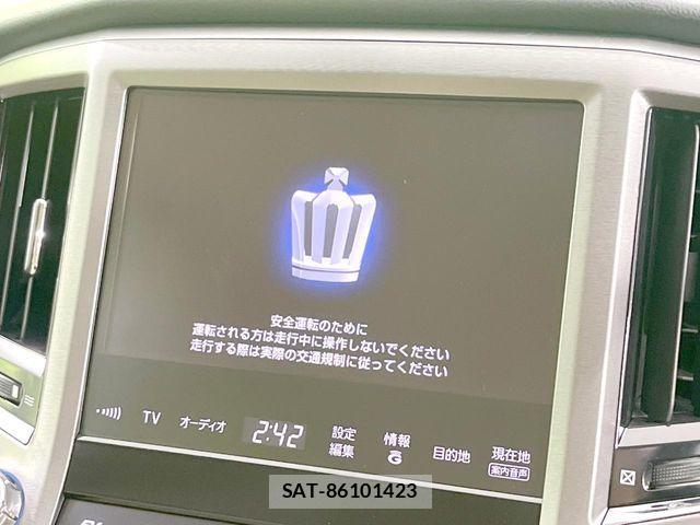 Toyota CROWN SEDAN 2013-12 8795638-2