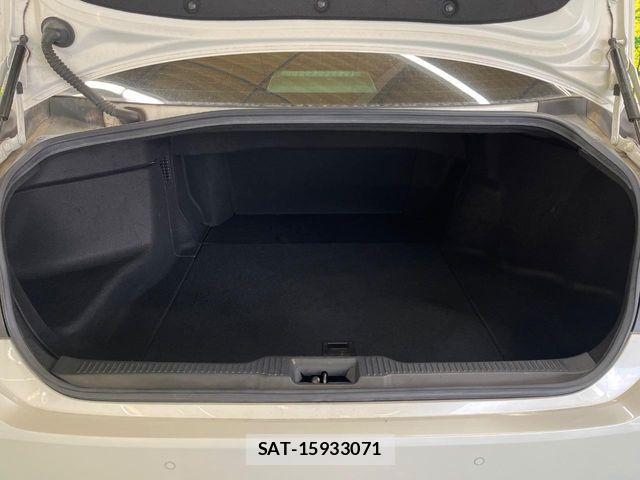 Toyota CROWN SEDAN 2019-08 8828401-9