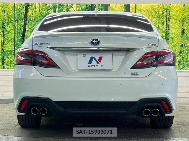 Toyota CROWN SEDAN 2019-08 8828401-14