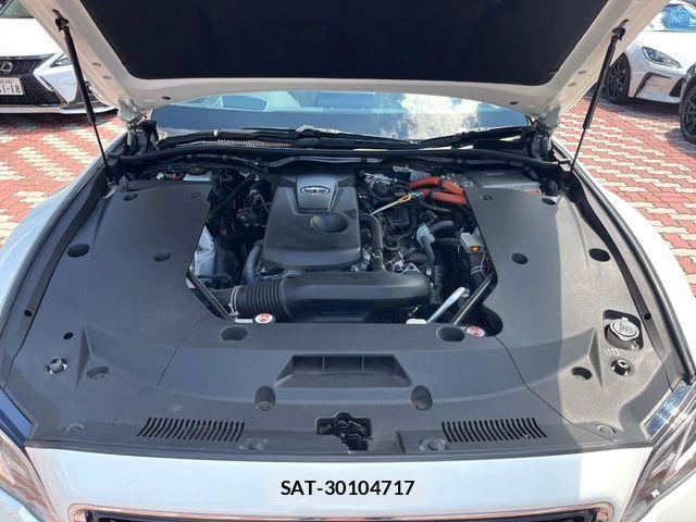 Toyota CROWN SEDAN 2019-09 8828411-17