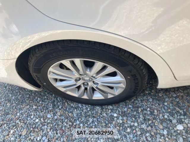 Toyota CROWN SEDAN 2013-06 8828429-12