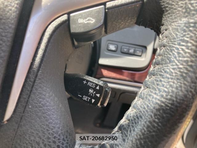 Toyota CROWN SEDAN 2013-06 8828429-16