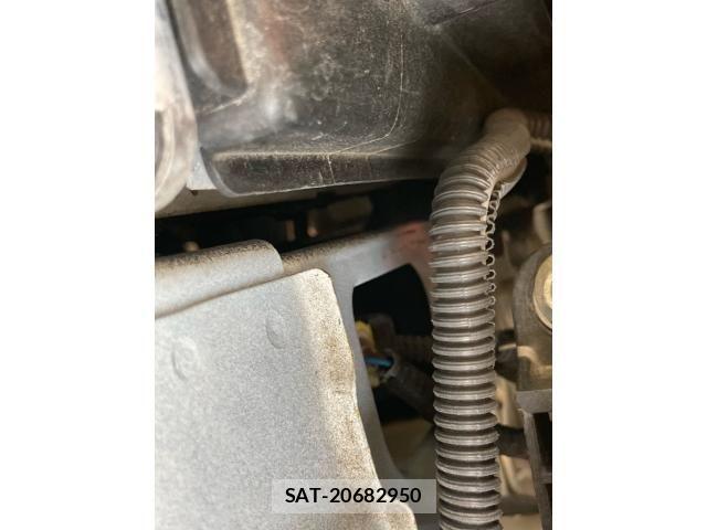 Toyota CROWN SEDAN 2013-06 8828429-22