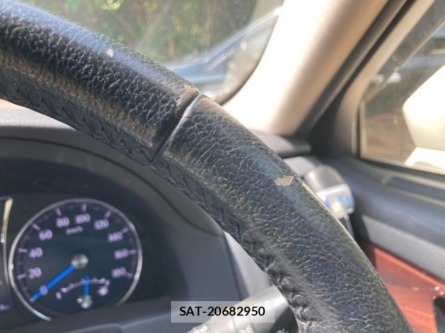 Toyota CROWN SEDAN 2013-06 8828429-27