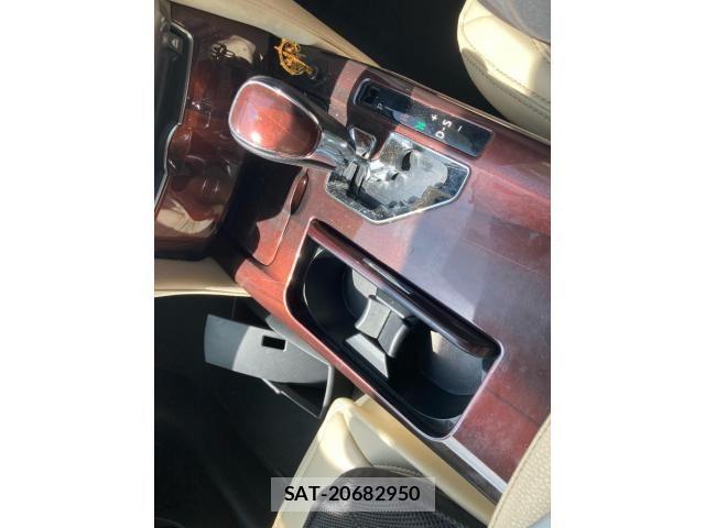 Toyota CROWN SEDAN 2013-06 8828429-28