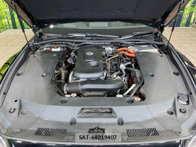 Toyota CROWN SEDAN 2022-03 8828394-17