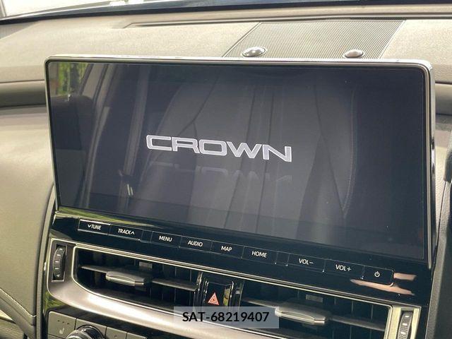 Toyota CROWN SEDAN 2022-03 8828394-2