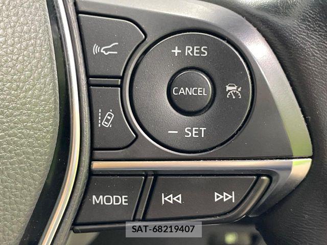 Toyota CROWN SEDAN 2022-03 8828394-5