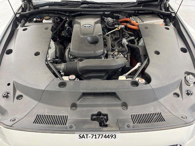 Toyota CROWN SEDAN 2018-09 8828400-18