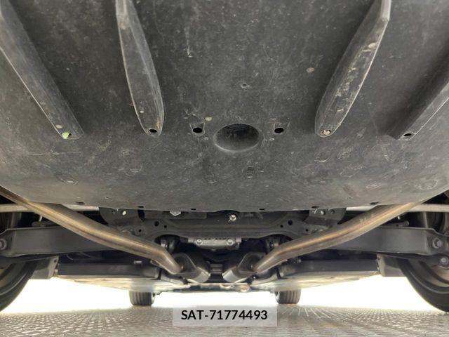 Toyota CROWN SEDAN 2018-09 8828400-19