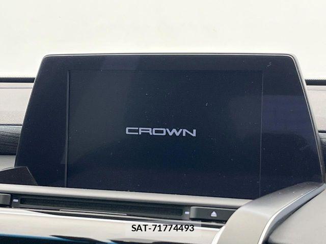 Toyota CROWN SEDAN 2018-09 8828400-3