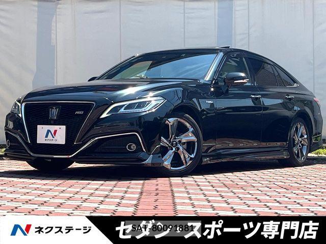 Toyota CROWN SEDAN 2018-09 8828406-0