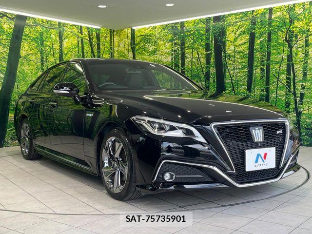 Toyota CROWN SEDAN 2018-06 8828398-15