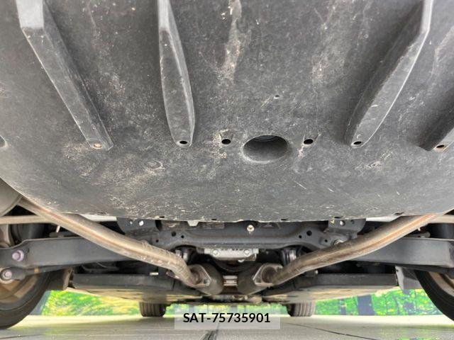 Toyota CROWN SEDAN 2018-06 8828398-18