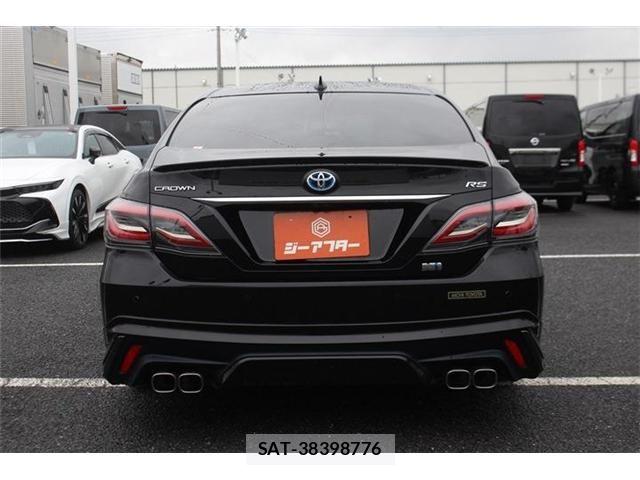 Toyota CROWN SEDAN 2021-11 8828413-9