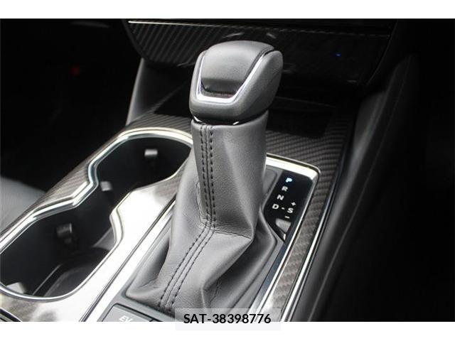 Toyota CROWN SEDAN 2021-11 8828413-22