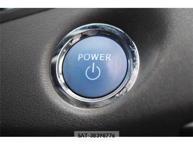 Toyota CROWN SEDAN 2021-11 8828413-23