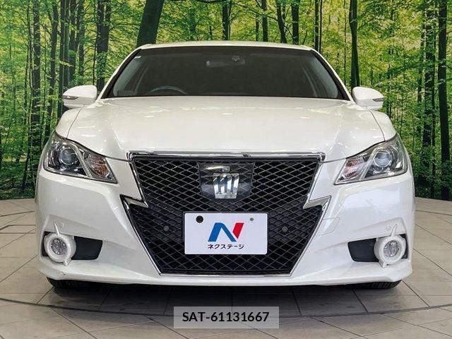 Toyota CROWN SEDAN 2013-03 8828419-13