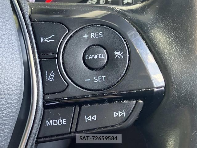 Toyota CROWN SEDAN 2019-06 8828403-15