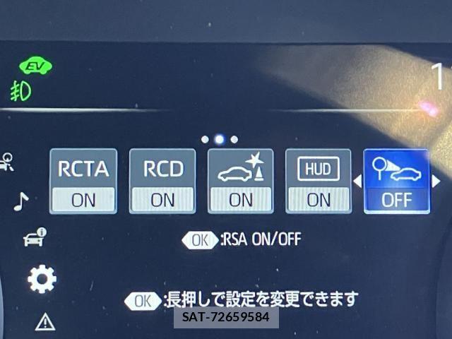 Toyota CROWN SEDAN 2019-06 8828403-17