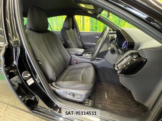 Toyota CROWN SEDAN 2019-08 8828415-8