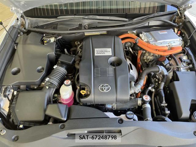 Toyota CROWN SEDAN 2018-04 8828409-17