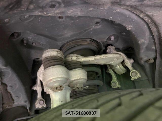 Toyota CROWN SEDAN 2020-10 8828402-19