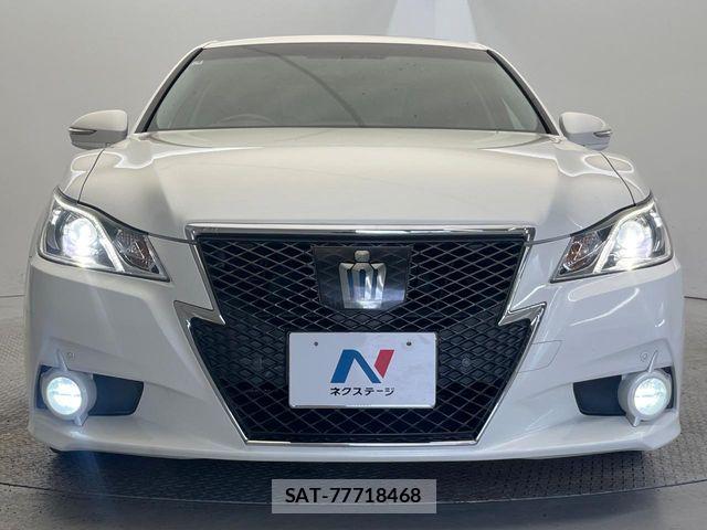 Toyota CROWN SEDAN 2013-04 8828426-16