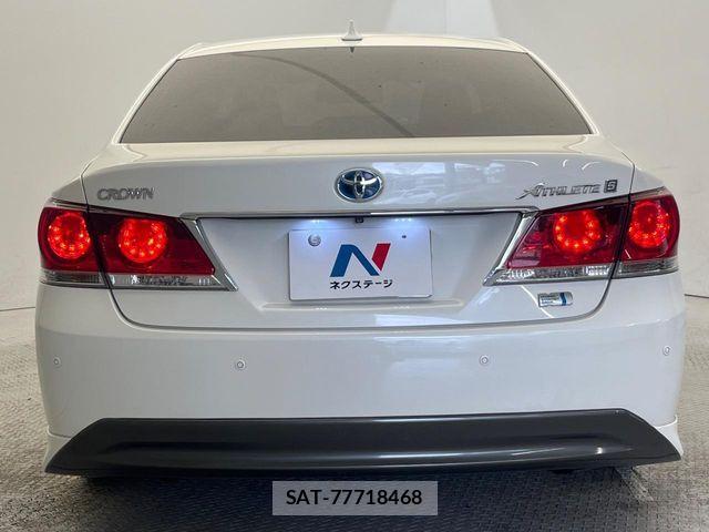 Toyota CROWN SEDAN 2013-04 8828426-17