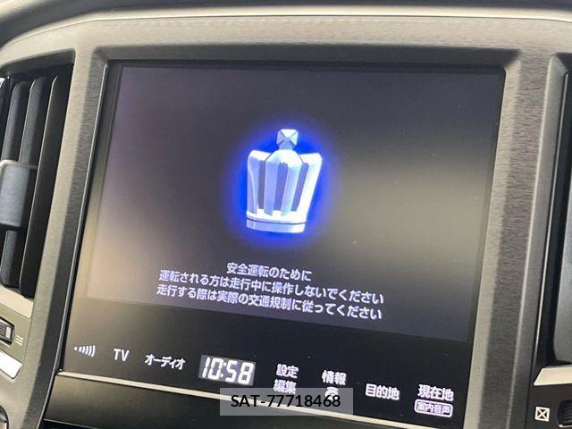 Toyota CROWN SEDAN 2013-04 8828426-8