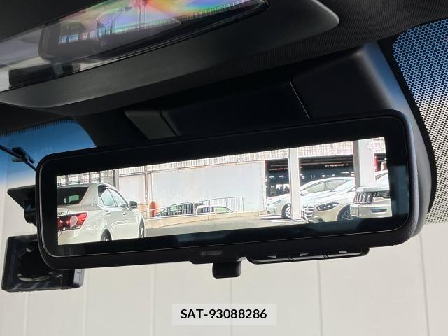 Toyota CROWN SEDAN 2022-02 8828393-6